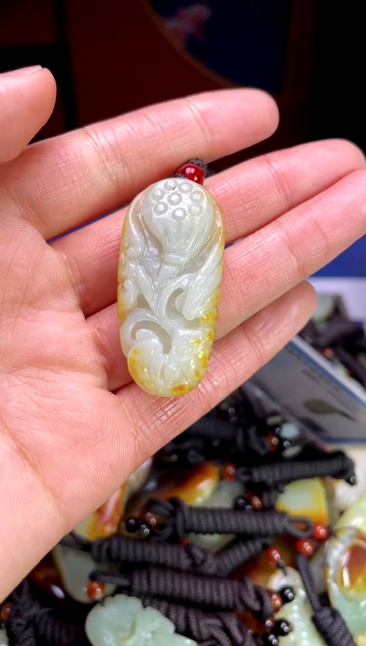 【闪购商品】和田玉颈饰未镶嵌123