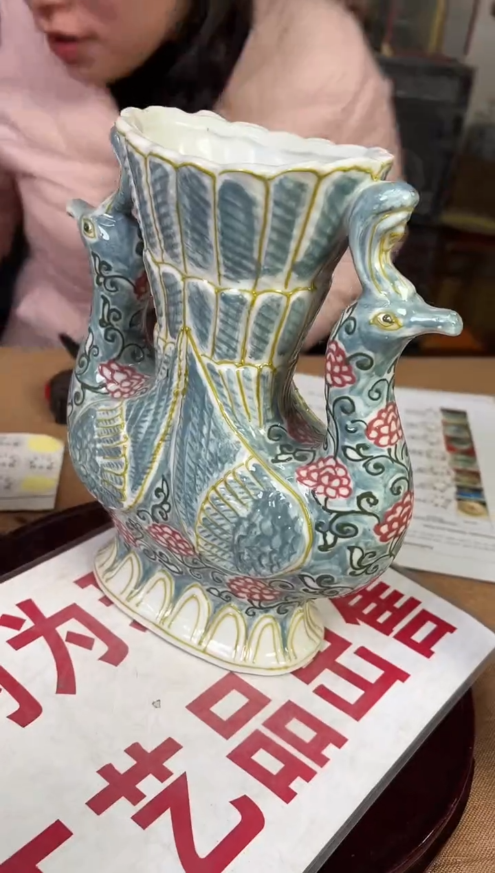 摆件陶瓷高端陶瓷艺术品Y788