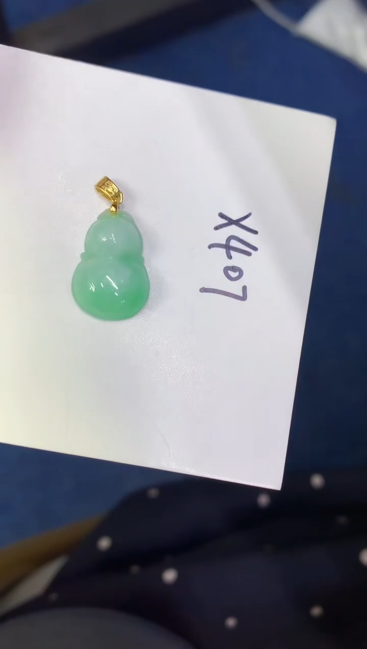 颈饰未镶嵌翡翠缅甸天然翡翠A货