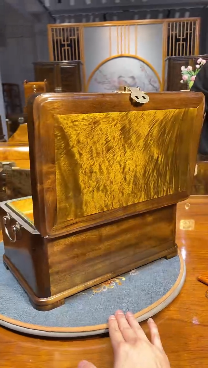 乌木类成套家具阴沉彩礼箱 s22