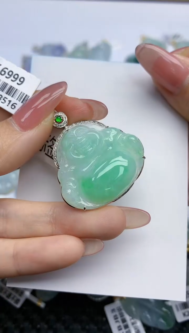 【闪购商品】翡翠挂件18K金镶嵌天然翡翠A货