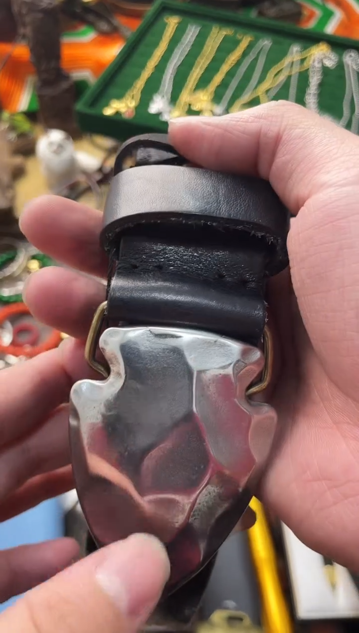 【闪购商品】瓷片新永华世家小舅子家208