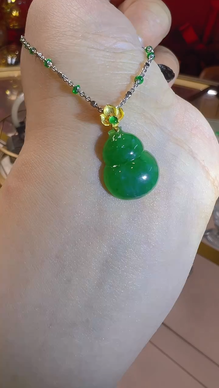 【闪购商品】翡翠吊坠(不含链)未镶嵌多样性团购发一件