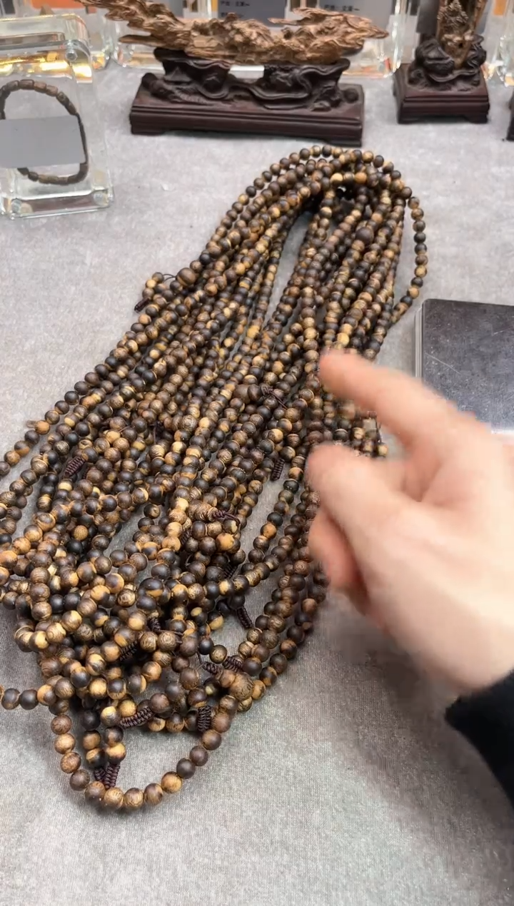 【闪购商品】沉香手串120号乌身圆叶多样性发货1条