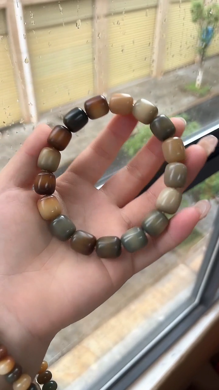 菩提根/象牙果手串年糕