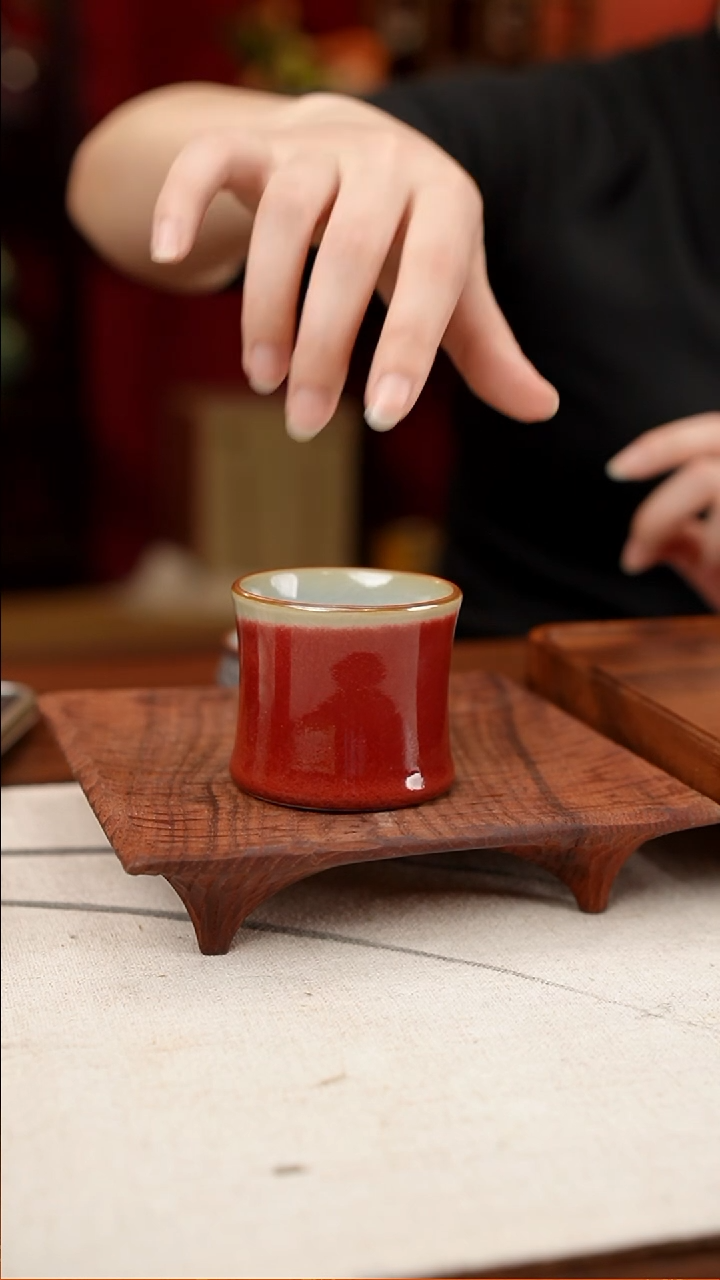 【闪购商品】摆件小师妹-钧瓷-信任