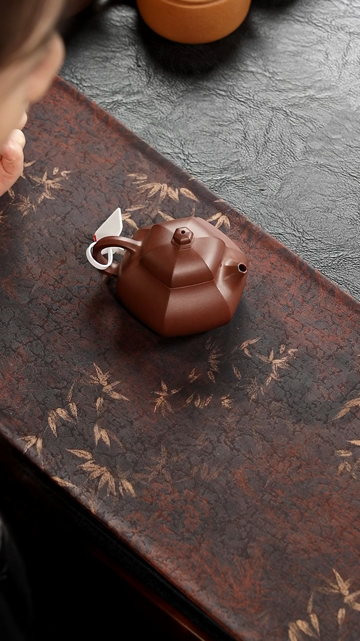 茶壶紫砂老紫泥六方文旦150cc