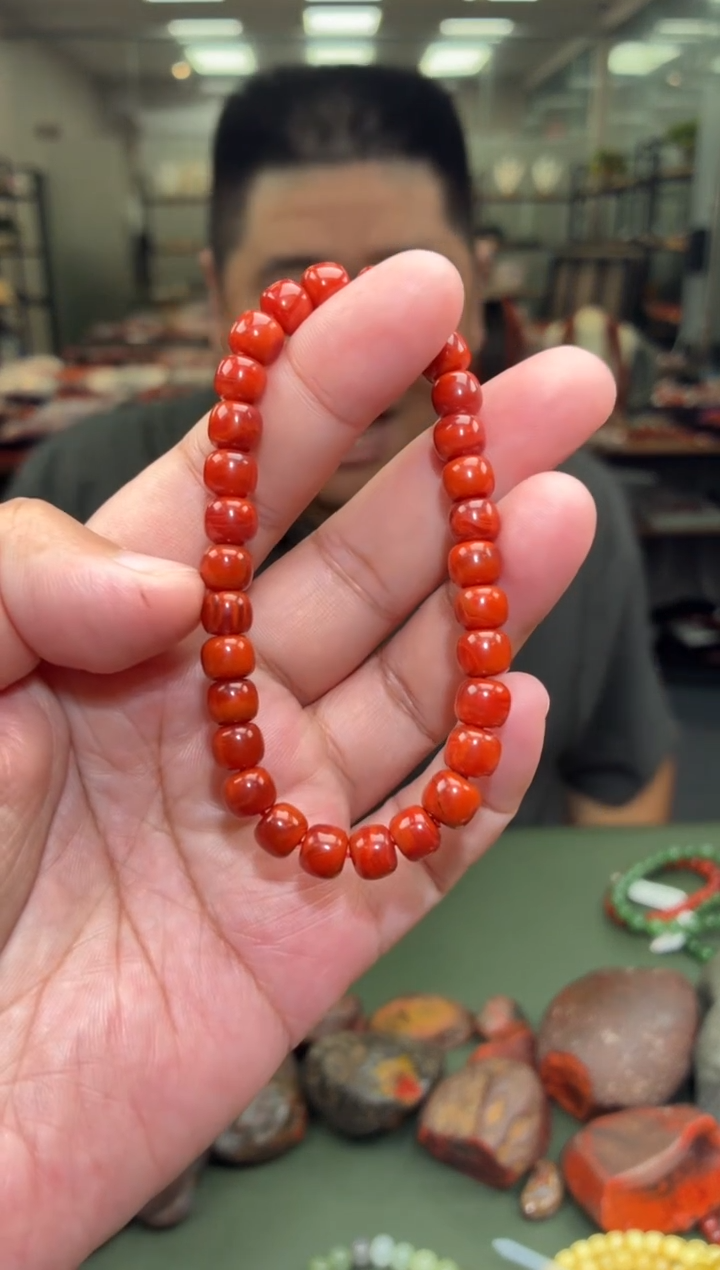 手串未镶嵌南红玛瑙单圈手串一条约7mm多样性发货