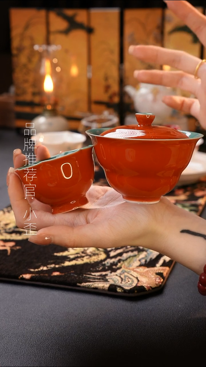 墨己哈哈哈哈哈哈哈哈哈