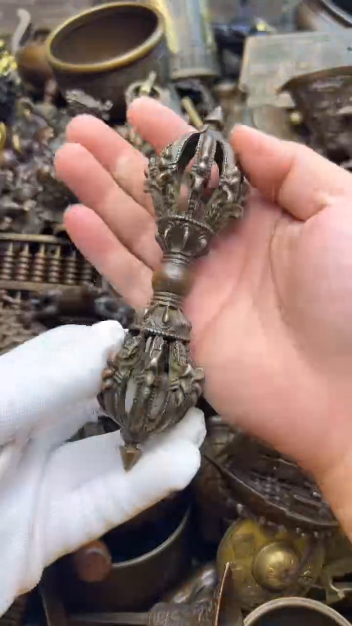 精美铜器，点击下单