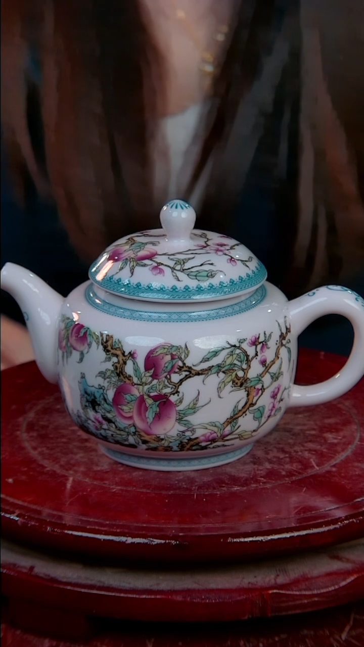 摆件陶景德镇陶瓷摆件稀土寿桃壶