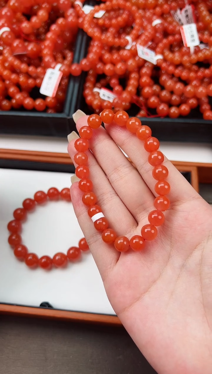 【闪购商品】南红玛瑙手串未镶嵌滴水洞亮光8+一条