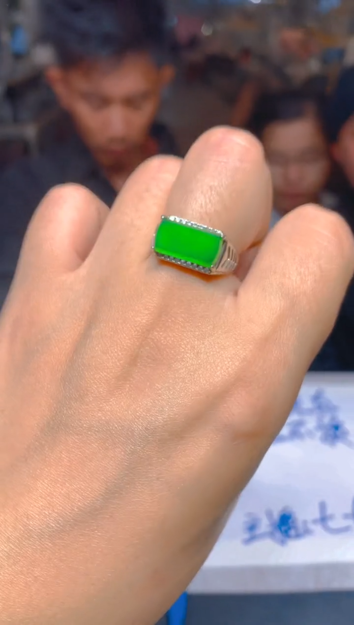 【闪购商品】定制翡翠未镶嵌27定制翡翠.多样性发货（发其一）