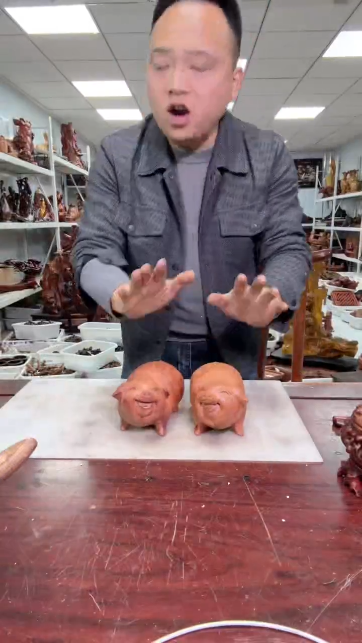 【闪购商品】花梨木类木雕工艺品8888888