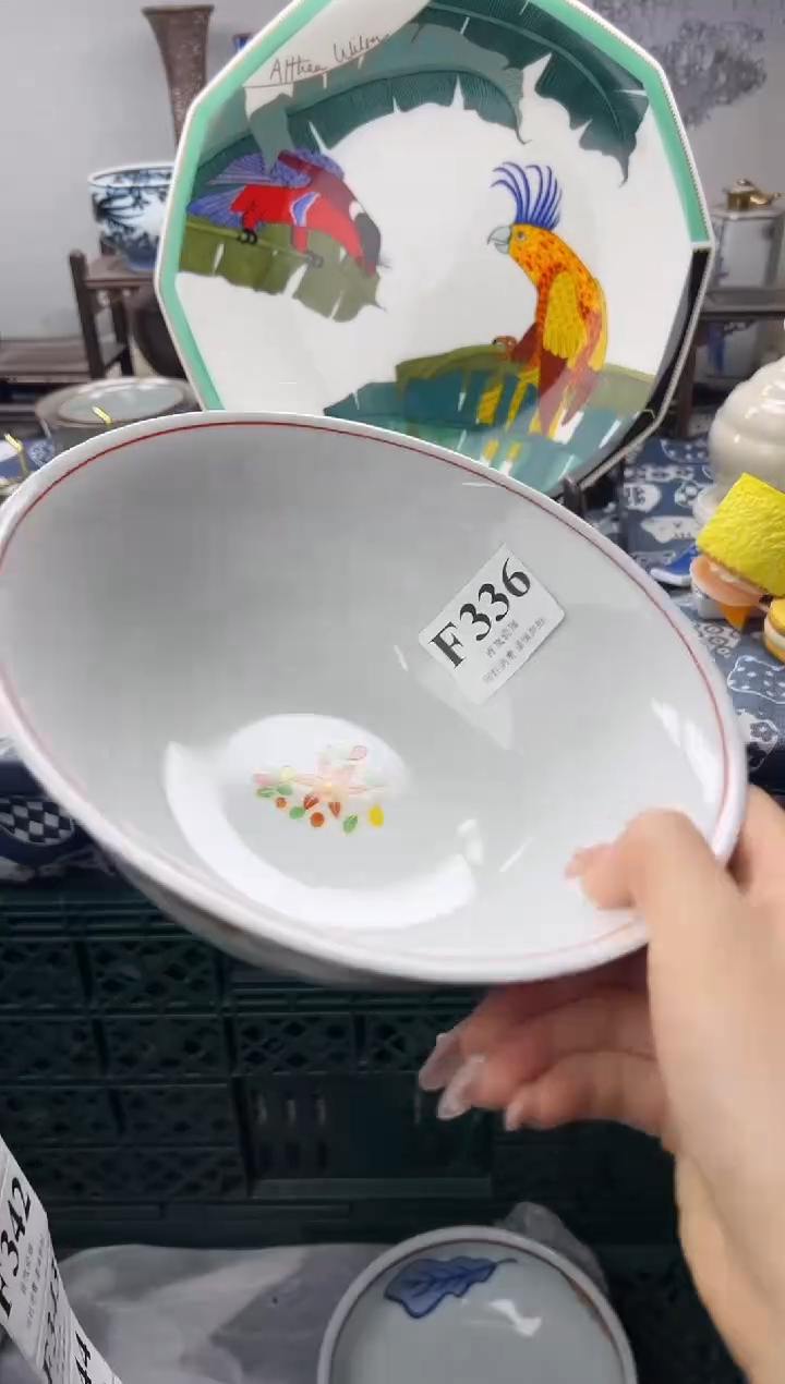 瓷片万**红  F336