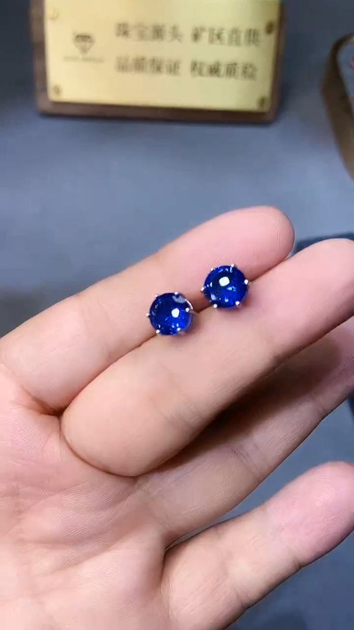 【闪购商品】蓝宝石耳饰银S925镶嵌354