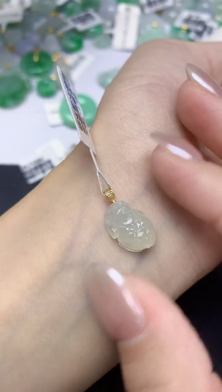 翡翠18K金镶嵌颈饰天然缅甸翡翠A货百元以上9元证书费自理