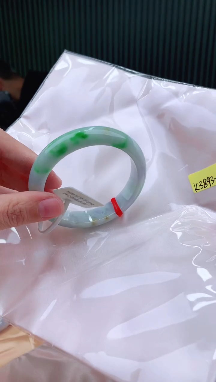 未镶嵌手镯翡翠111