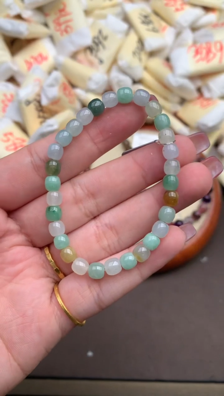 未镶嵌手串翡翠—