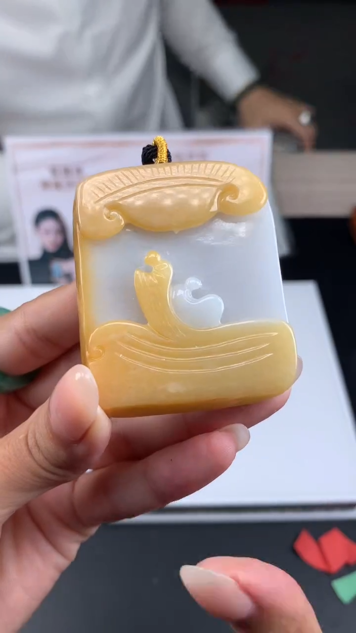 【闪购商品】定制翡翠未镶嵌不退不换CMH1件-A