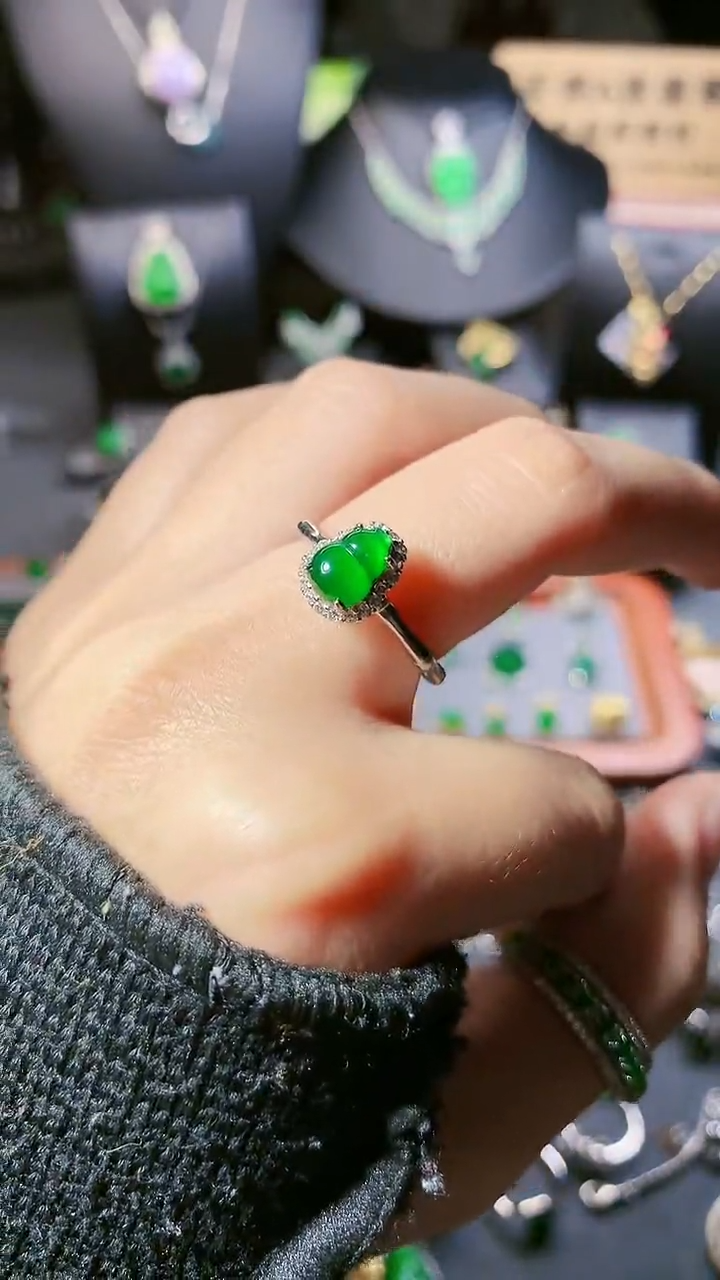 【闪购商品】翡翠戒指银S925镶嵌戒指