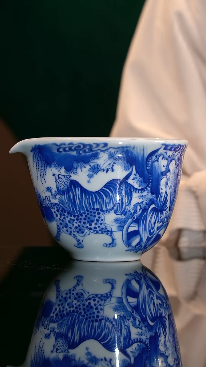 公道杯瓷贝*鬼谷子下山公道杯