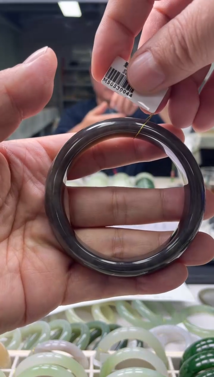 【闪购商品】和田玉手镯未镶嵌编码 0044圈口59-60