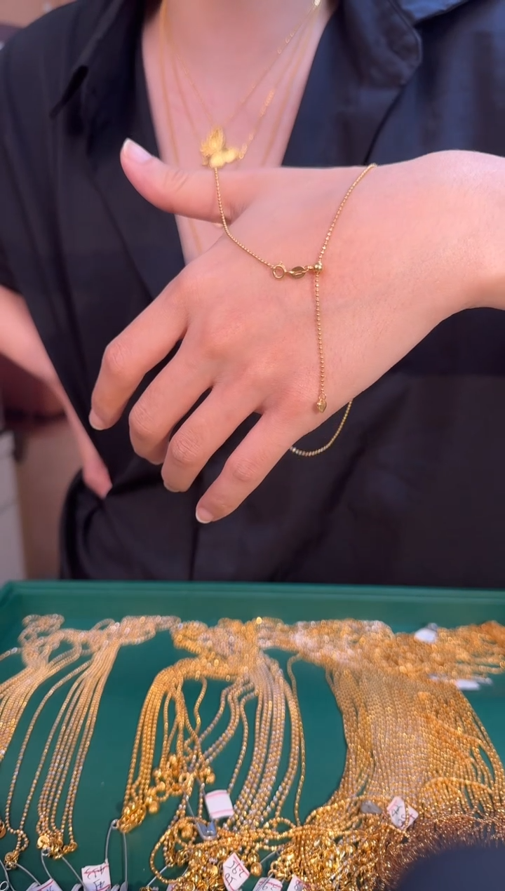 晴50长爱心抽拉切面珠 2.35 （附带礼盒包装）