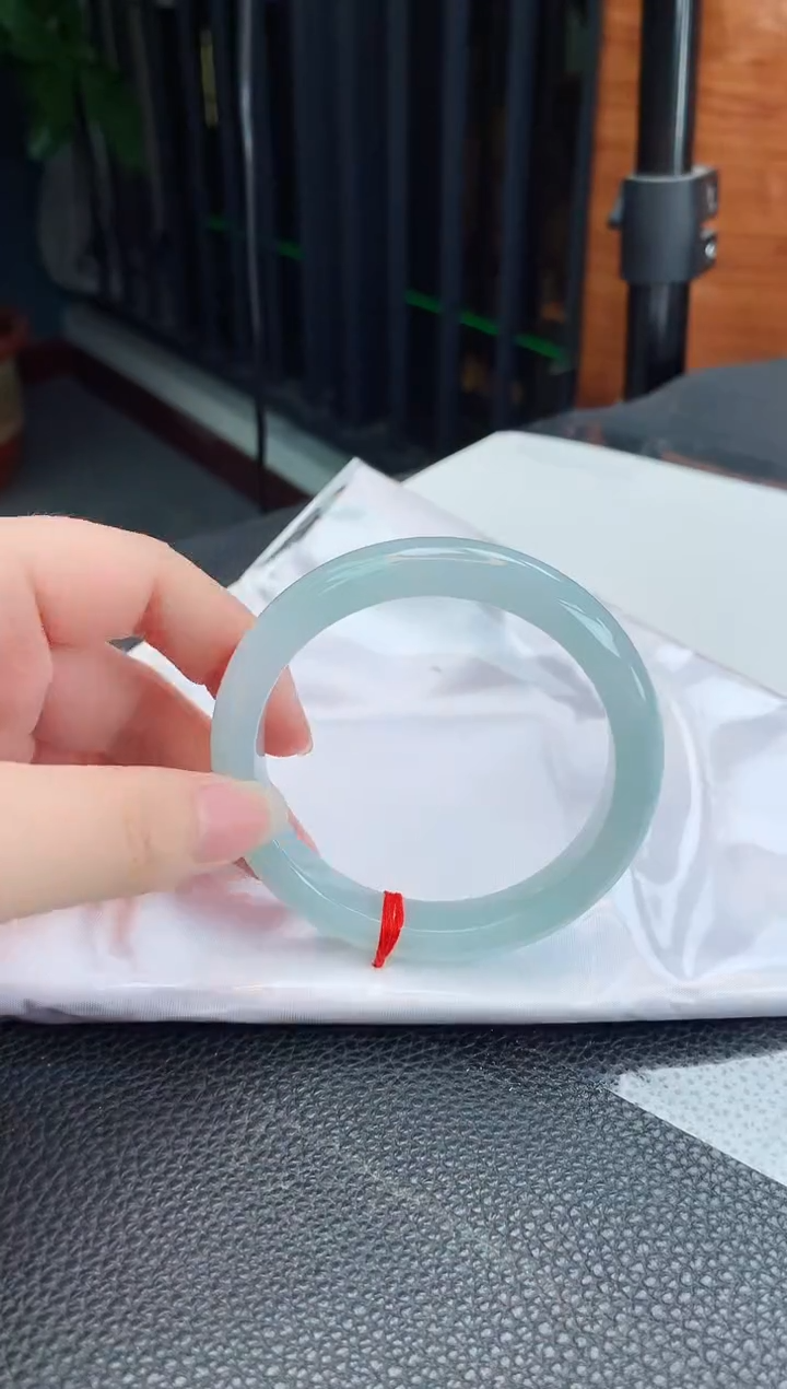 【闪购商品】翡翠手镯未镶嵌缅甸天然翡翠A货手镯