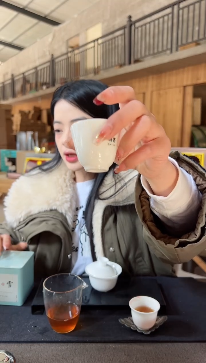 【闪购商品】蓝雪50g主人杯········