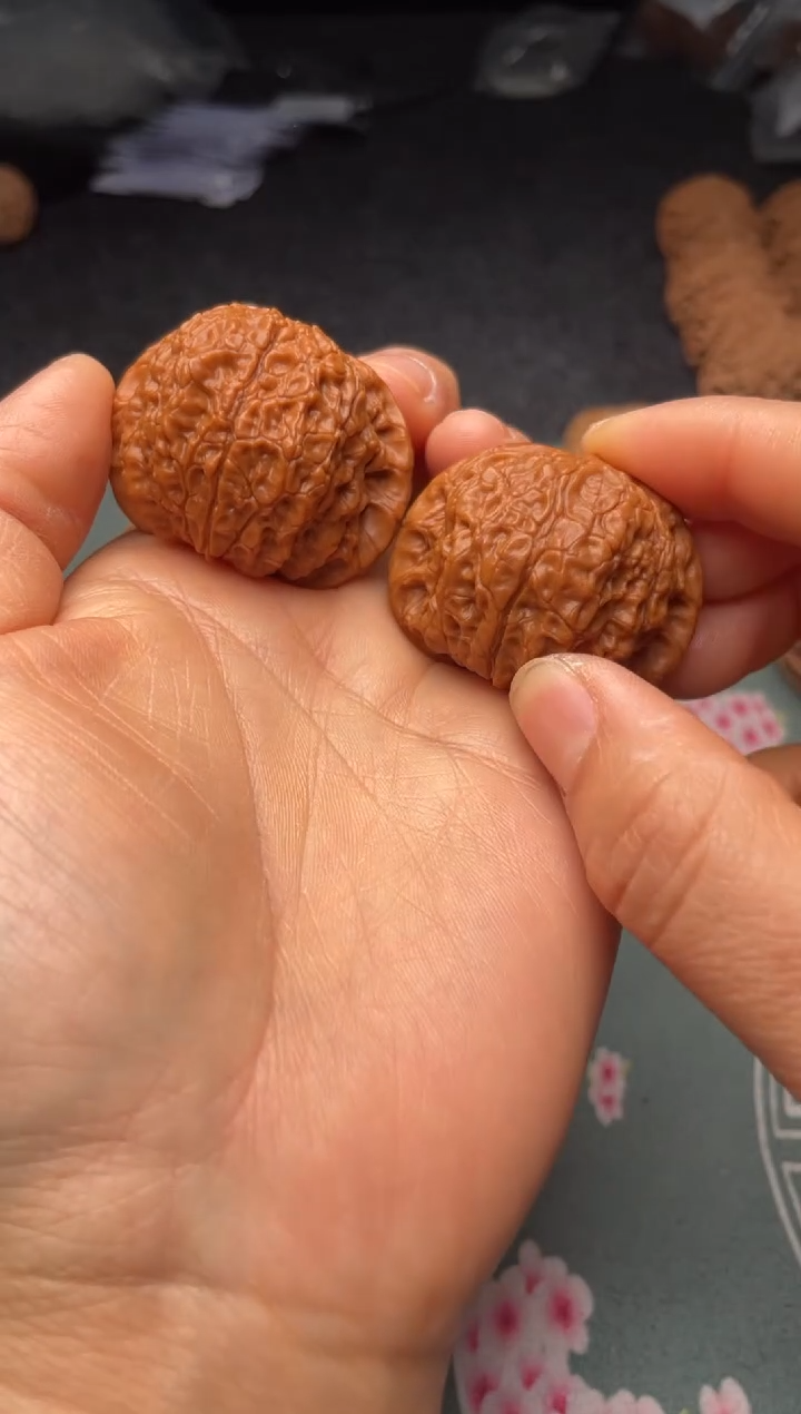 把件文玩核桃w115  血麒麟 40尺