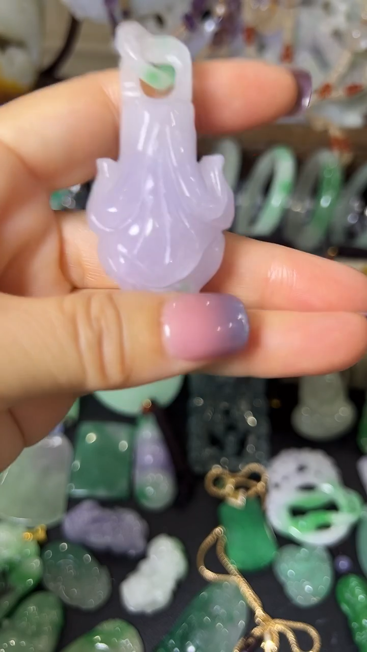 颈饰未镶嵌翡翠百财