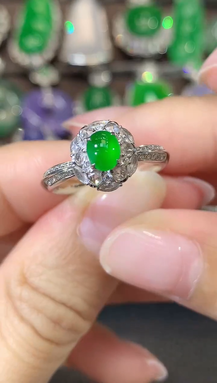 18K金镶嵌戒指翡翠D40