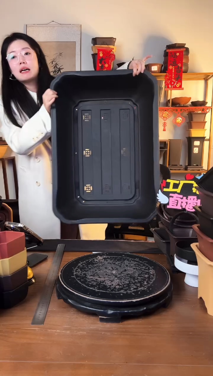 【闪购商品】树脂70口径马槽花盆紫檀色两只装