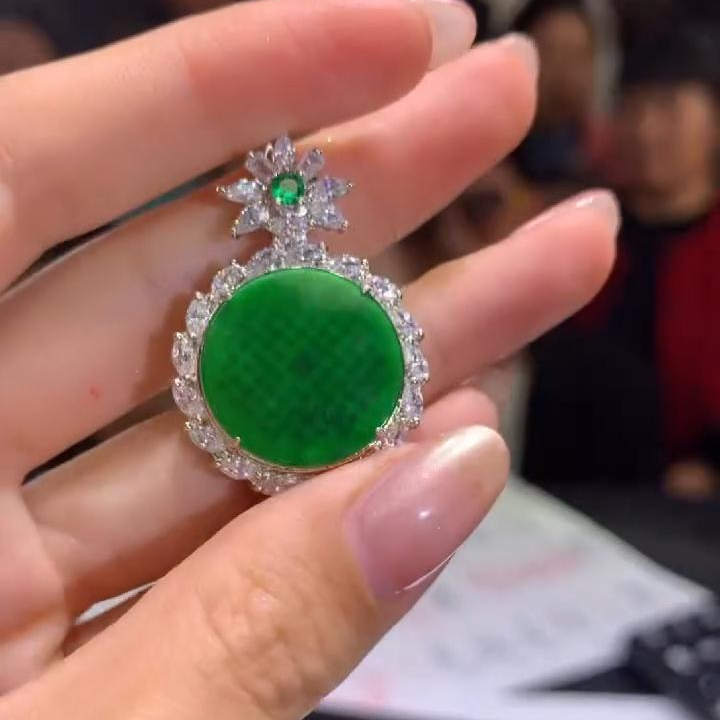 【逍遥】天然A货翡翠圆牌吊坠*705/009/多样性发/1件