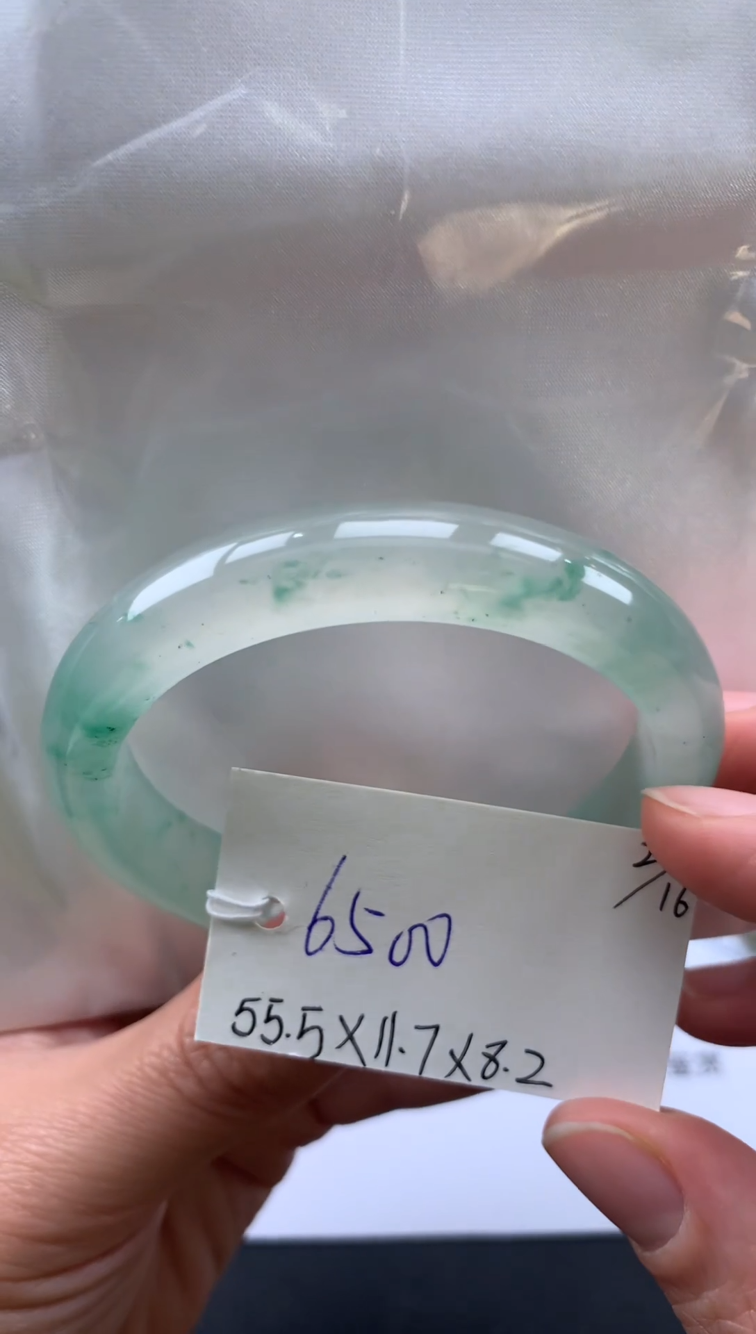 【闪购商品】石英质玉手镯未镶嵌天然玉石非洲翠手镯