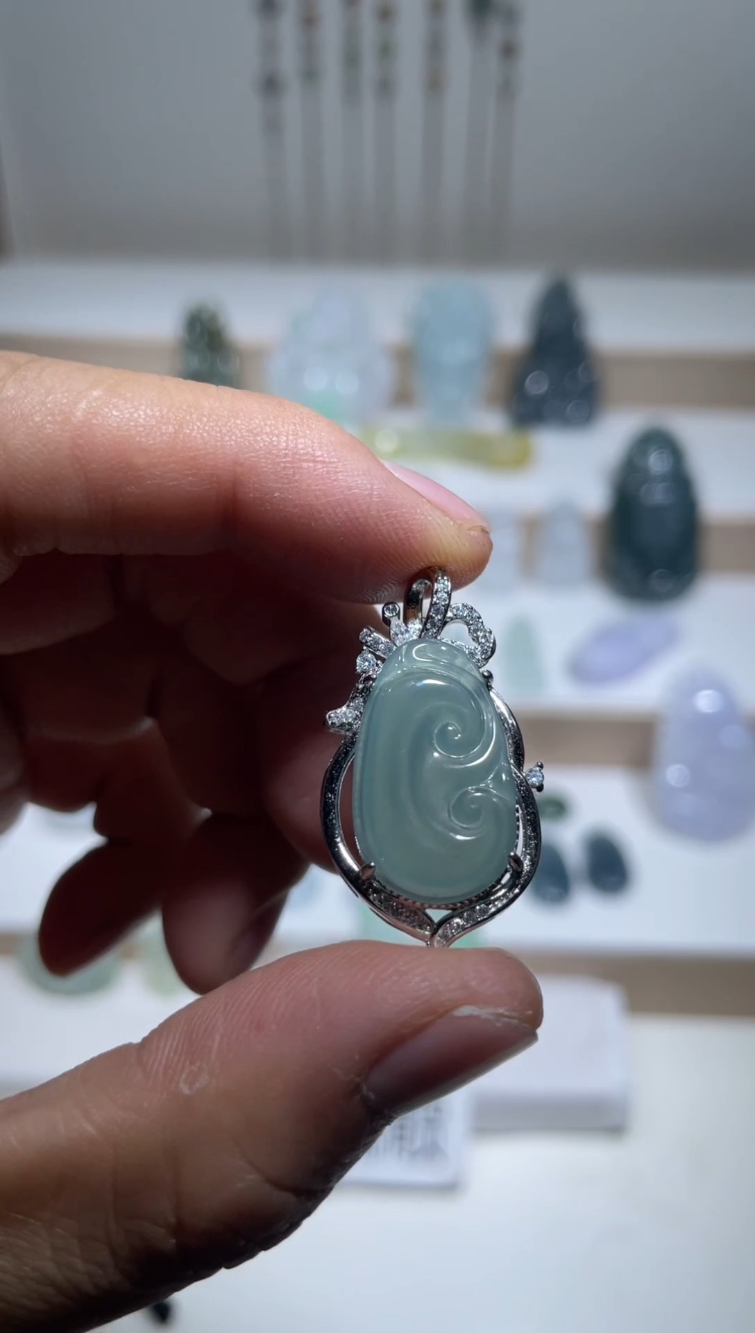 颈饰未镶嵌翡翠天然翡翠A货