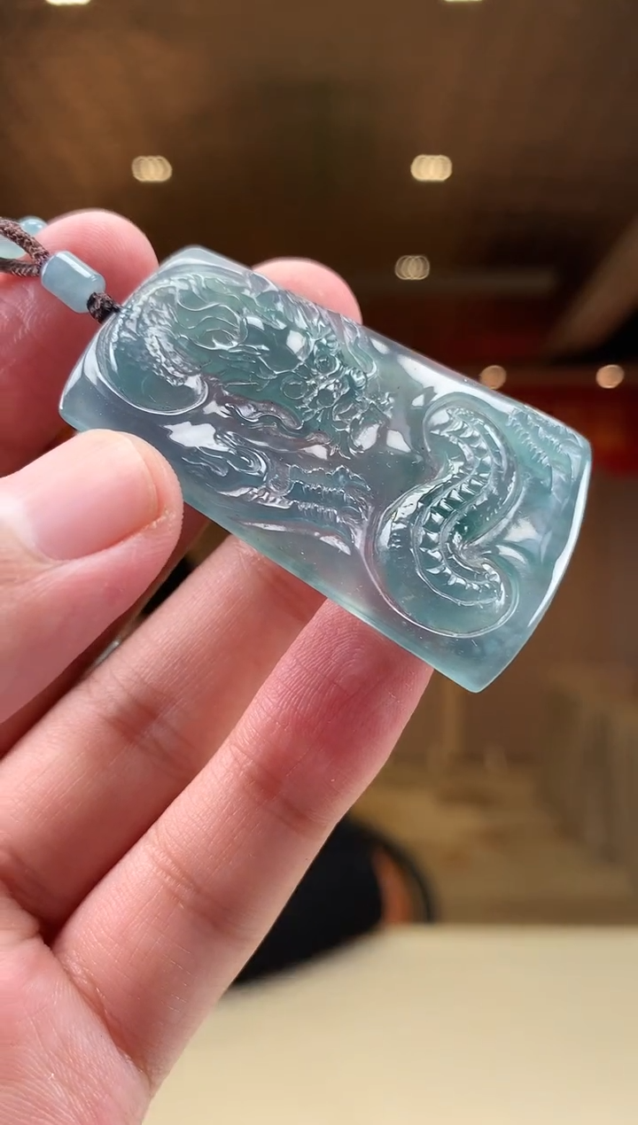 【闪购商品】翡翠颈饰未镶嵌             *268