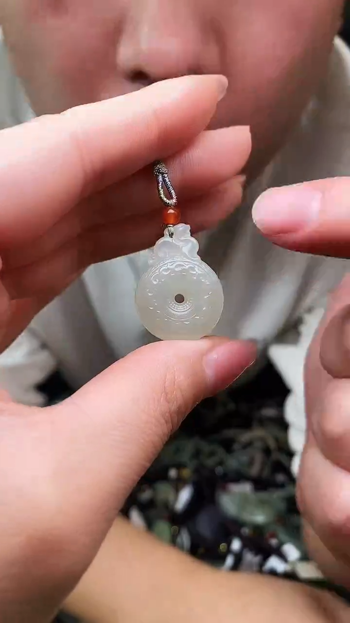 颈饰未镶嵌和田玉多样性发货，拍一发一