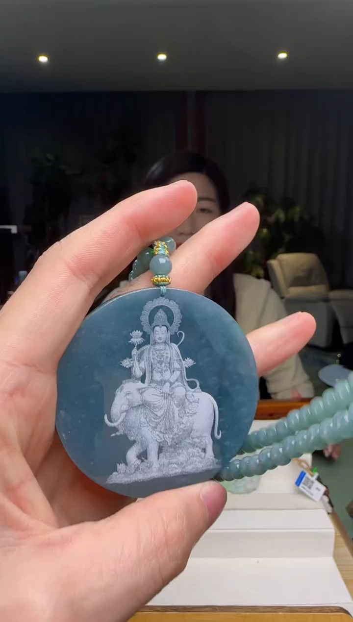 【闪购商品】翡翠吊坠(赠链)未镶嵌多样性发一DY@@60B7J11566