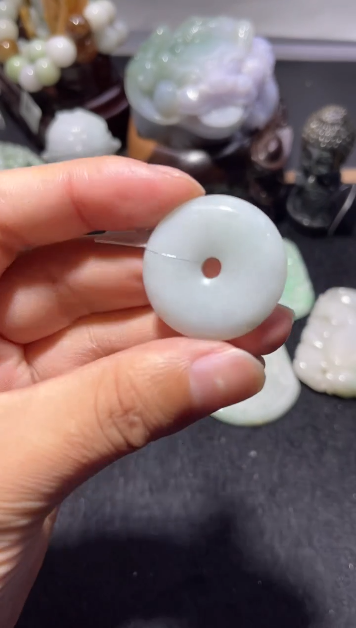 【闪购商品】翡翠颈饰未镶嵌00000026