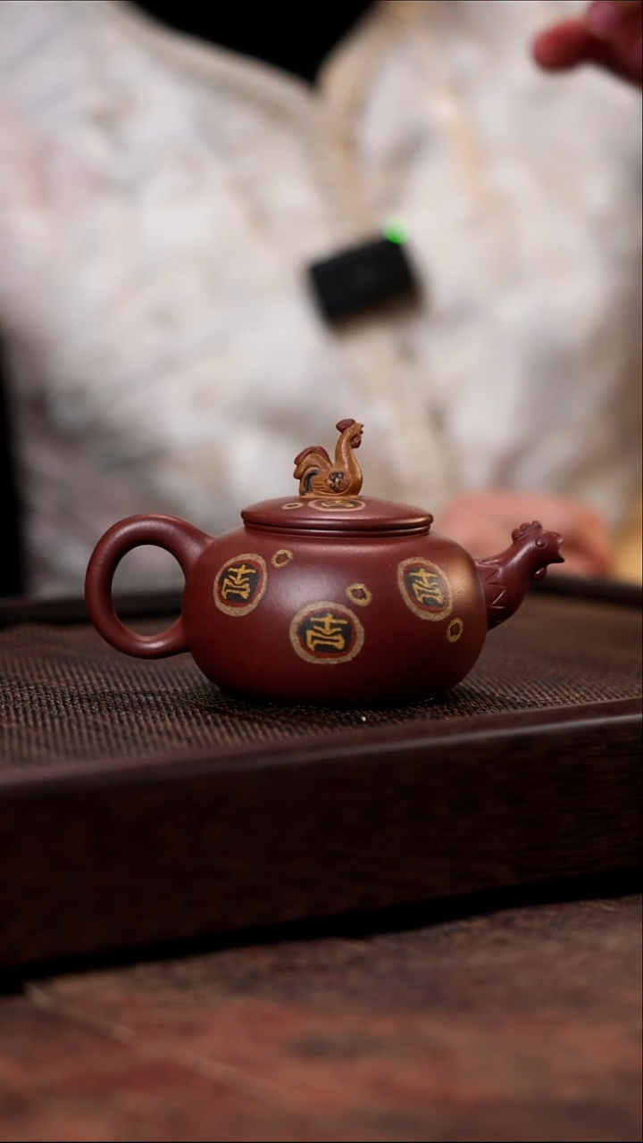 宜兴紫砂红泥大吉大利