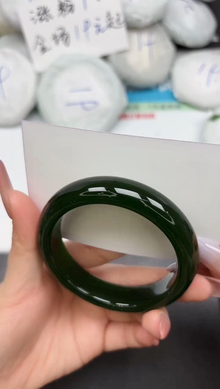 未镶嵌手镯石英质玉79-57-58