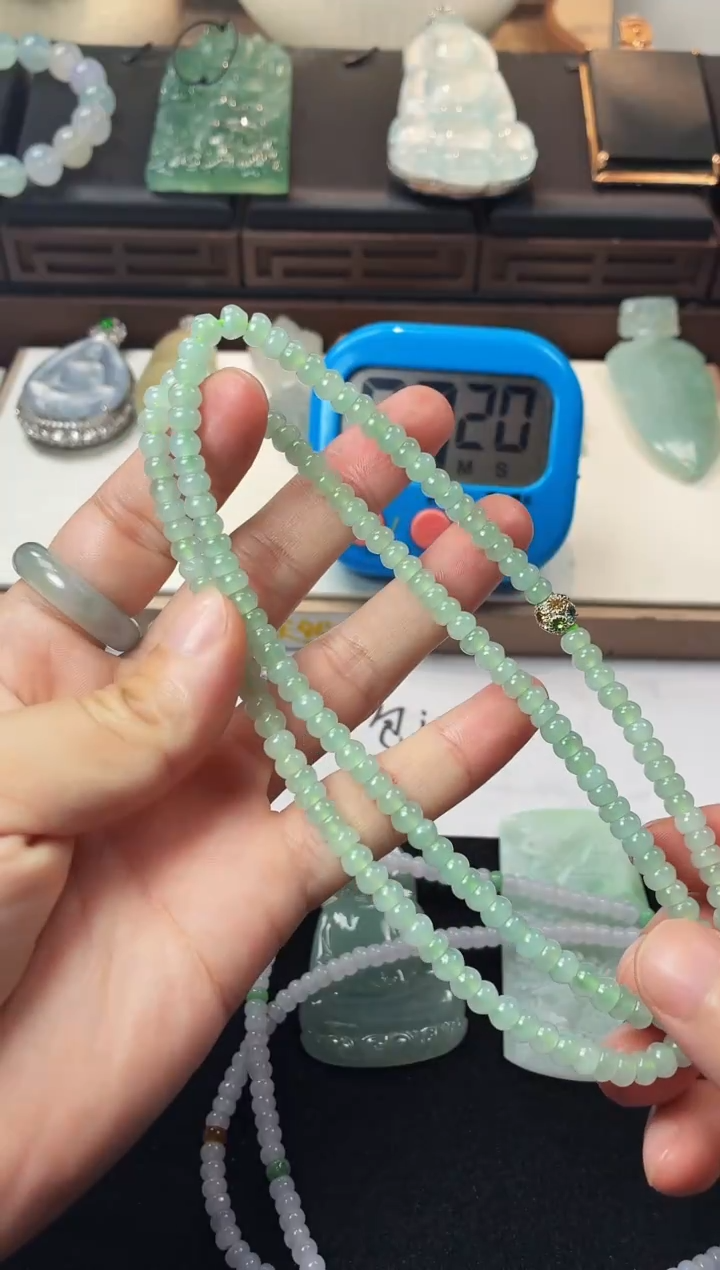 未镶嵌定制翡翠王?毛货不退不换