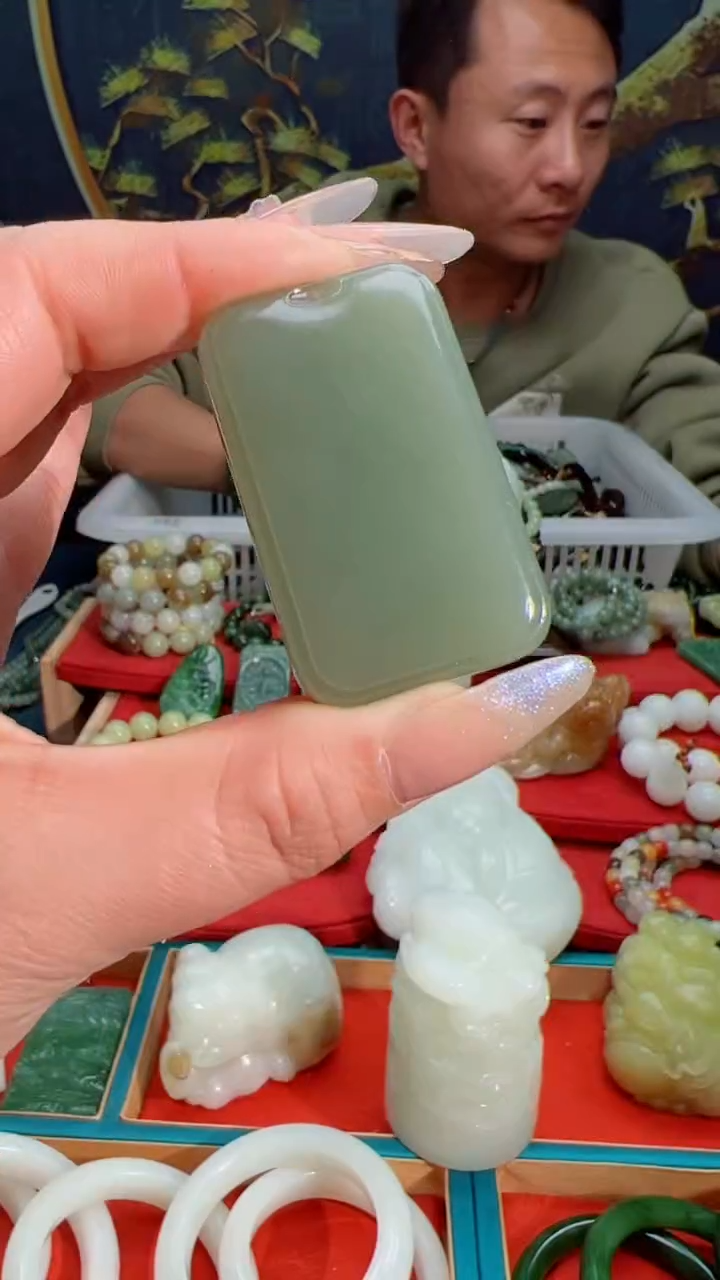 【闪购商品】和田玉吊坠未镶嵌多样性发货拍一发一