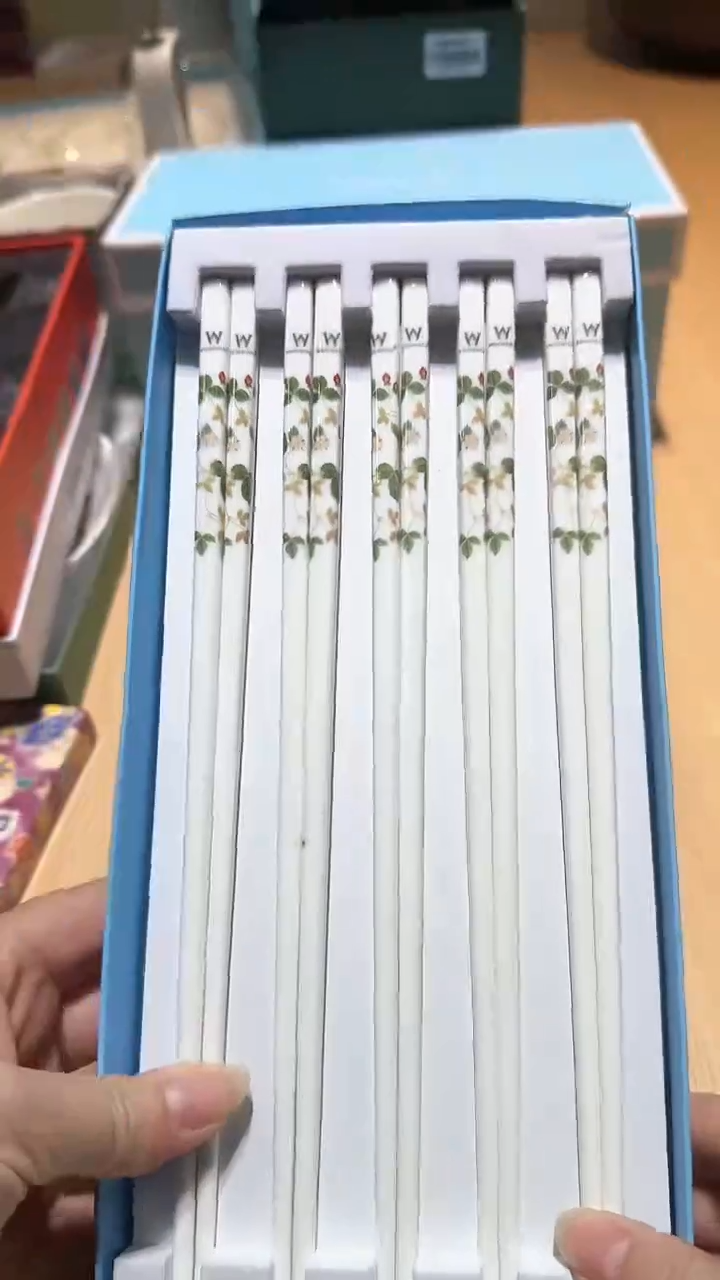 【闪购商品】瓷片锅碗瓢盆一件不剩