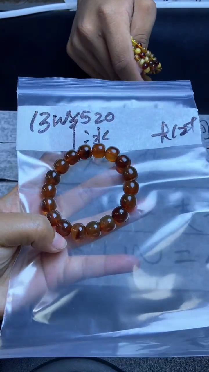 【闪购商品】琥珀手串未镶嵌琥珀