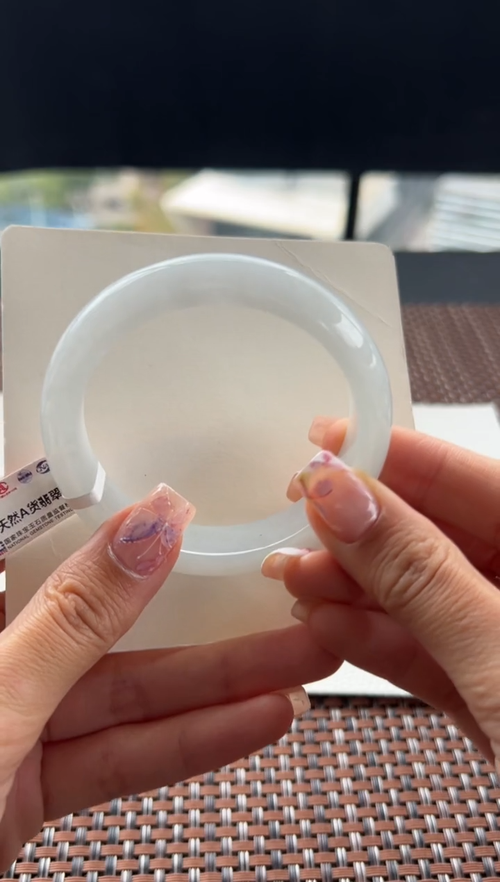 【闪购商品】翡翠手镯未镶嵌11号56.1*12.9*8.3