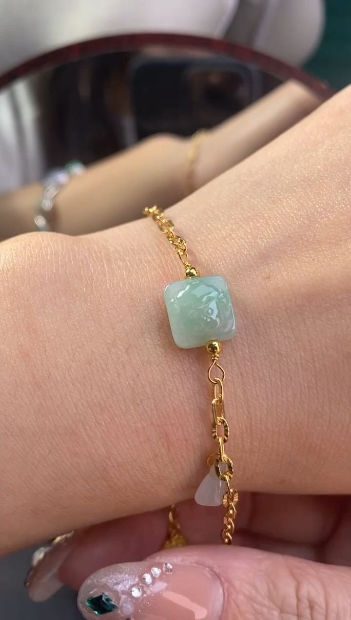 颈饰银S925镶嵌翡翠净货7637