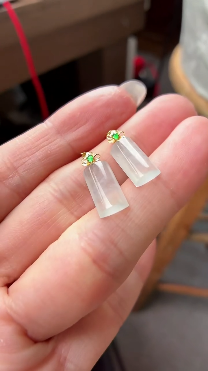 吊坠(不含链)18K金镶嵌翡翠耳饰一对